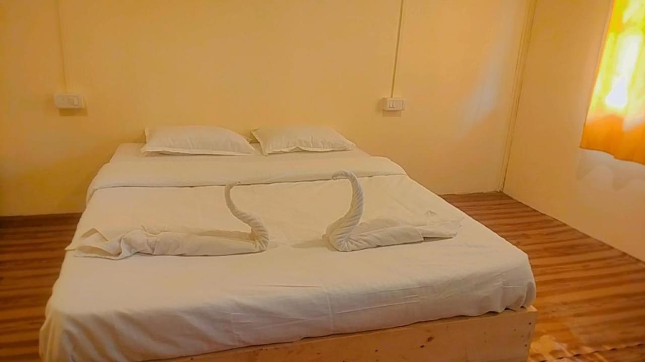 Shantaram Beach Huts Arambol Zimmer foto