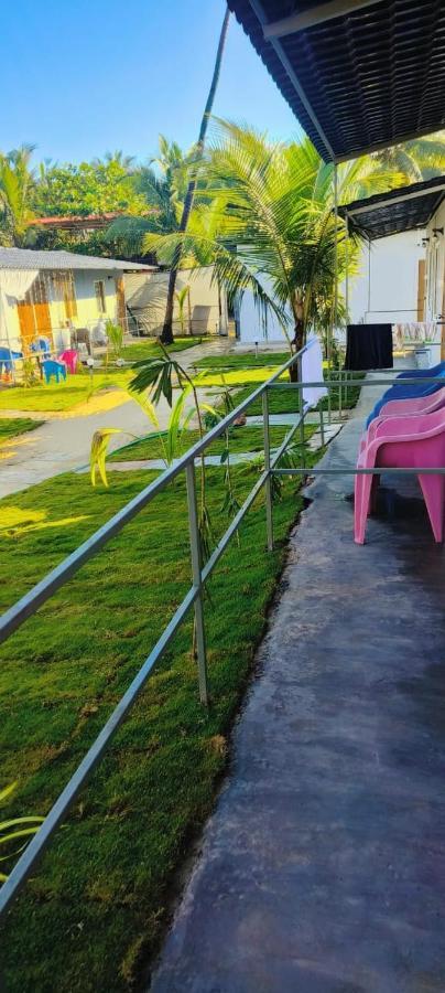 Shantaram Beach Huts Arambol Exterior foto