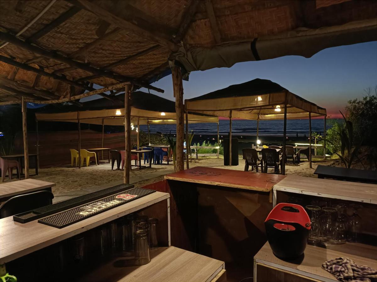 Shantaram Beach Huts Arambol Exterior foto