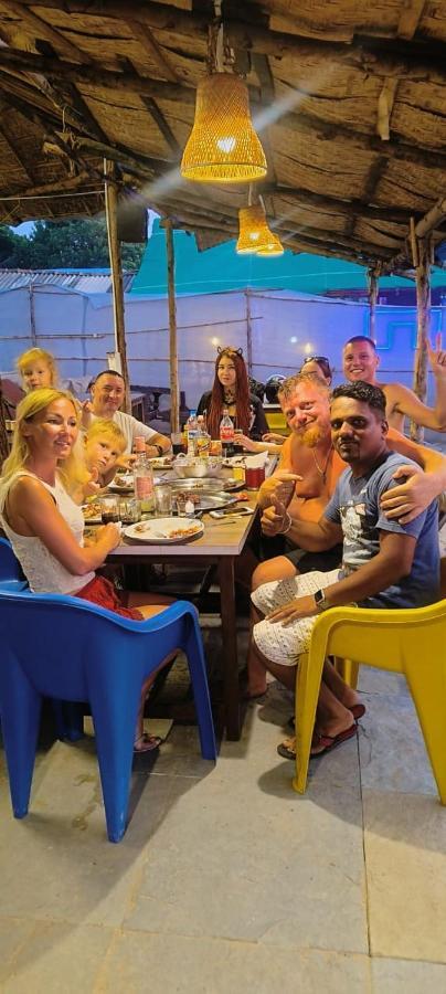 Shantaram Beach Huts Arambol Exterior foto